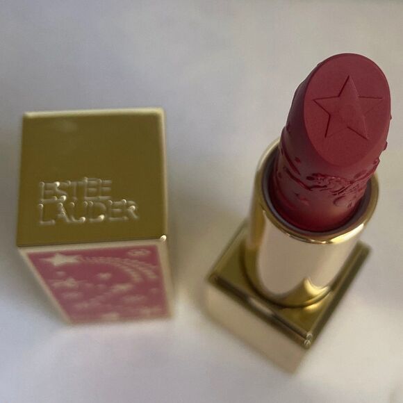 Estee Lauder Lipstick Bundle x6, Christmas Holiday Limited edition 2024 & 2023 - Picture 9 of 11